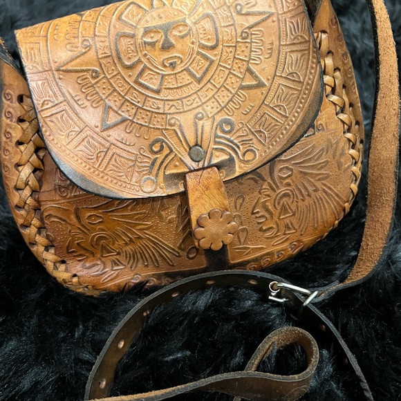 Vintage Tooled‎ Leather Mini Crossbody Bag - Picture 15 of 15